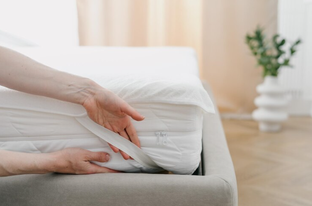 Mattress Topper Cleaning Service - Refresh Your Sleep Today