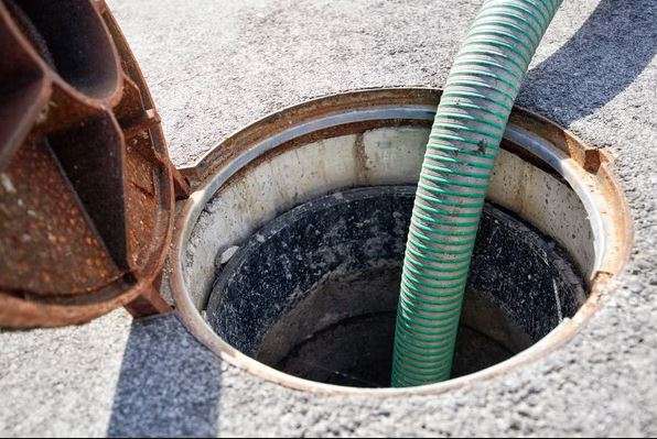 septic tank cleaning service