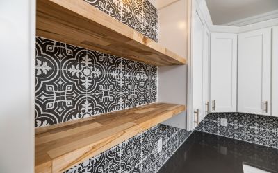 Tile Walls & Backsplash Treatment